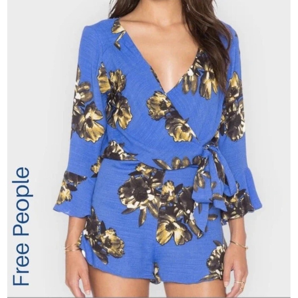 Free People All The Right Ruffles Romper in Bright Blue Combo size M A006269